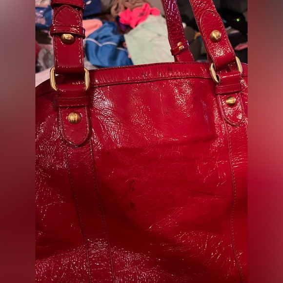 Fendi preloved red patent leather lg bag - Picture 9 of 9